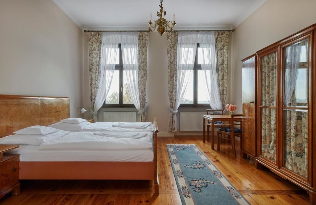 Отели типа «постель и завтрак» Pałac w Orli - pokoje, restauracja Koźmin-47